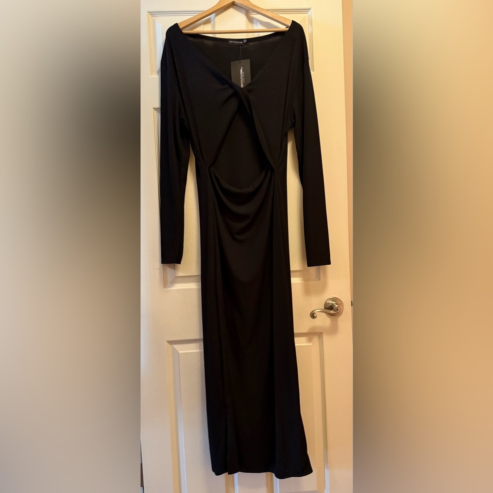PrettyLittleThing Black Long Sleeve Dress NWT size 22
